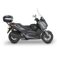 X-MAX 125 e 300 18-->