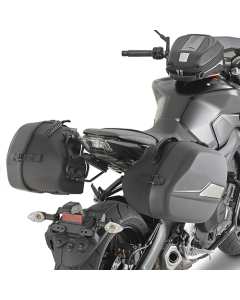 Givi TST2132 telaietti porta valigie laterali multilock ST604 e valigie morbide su moto Yamaha MT09 dal 2017