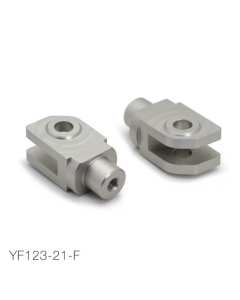 Barracuda YF123-21-F attacchi pedane pilota Yamaha MT-07 dal 2025.