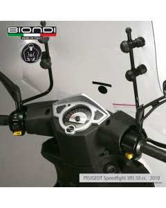 Biondi 8500662 kit attacchi per montare il parabrezza Pro sullo scooter Robo S l3 dal 2021