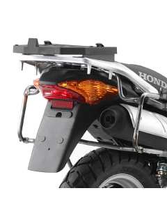 Givi E213 attacco posteriore specifico per bauletto specifico per moto HONDA Pan European ST 1300 (02 > 14), inclusa la piastra, per un montaggio facile e veloce