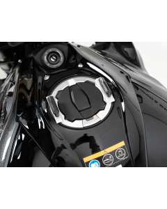 Hepco & Becker 5162557 00 09 flangia Basic per Kawasaki Z1100 dal 2026.