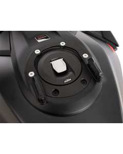 Hepco & Becker 5167665 00 01 Basic aggancio borse da serbatoio per KTM 1390 Super Duke.