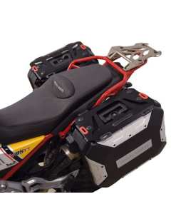 Isotta PP90-ALL portapacchi superiori per le valigie laterali Urban su Moto Guzzi V85 TT.