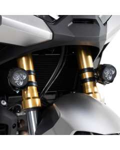 Barracuda staffe montaggio faretti su X-ADV 750 dal 2025.