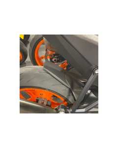 Puig 22504J estensione parafango posteriore KTM 990 Duke R dal 2024.