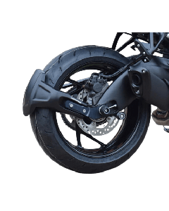 Pyramid 05.085000M paraspruzzi nero opaco per Suzuki GSX-S1000GX.