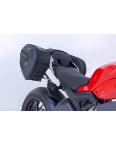 SW-Motech BC.HTA.22.740.35800 coppia di borse laterali PRO BLAZE H per Ducati Streetfighter V4 dal 2020 al 2024.
