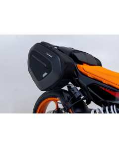 SW-Motech BC.HTA.04.740.35600 borse Pro Blaze H per KTm 390 Duke 2024.