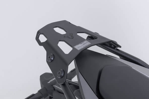 SW-Motech piastra posteriore portapacchi Street-RackGPT.01.211.16000/B. Honda CB1000 Hornet piastra posteriore Street-Rack di SW-Motech.