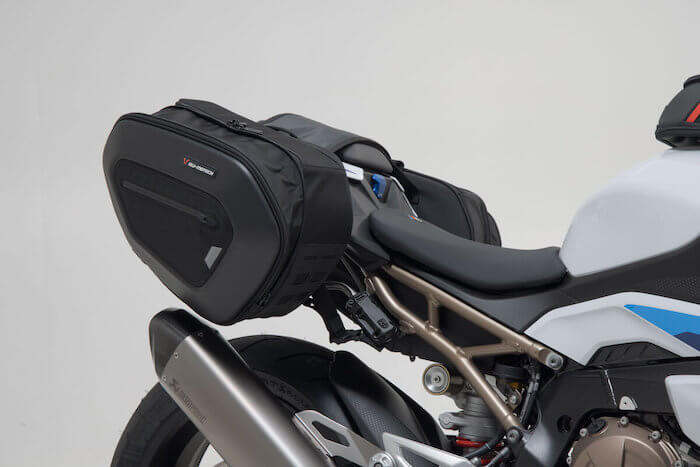 Bmw S1000R dal 2021 coppia di borse laterali espandibili SW-Motech Blaze