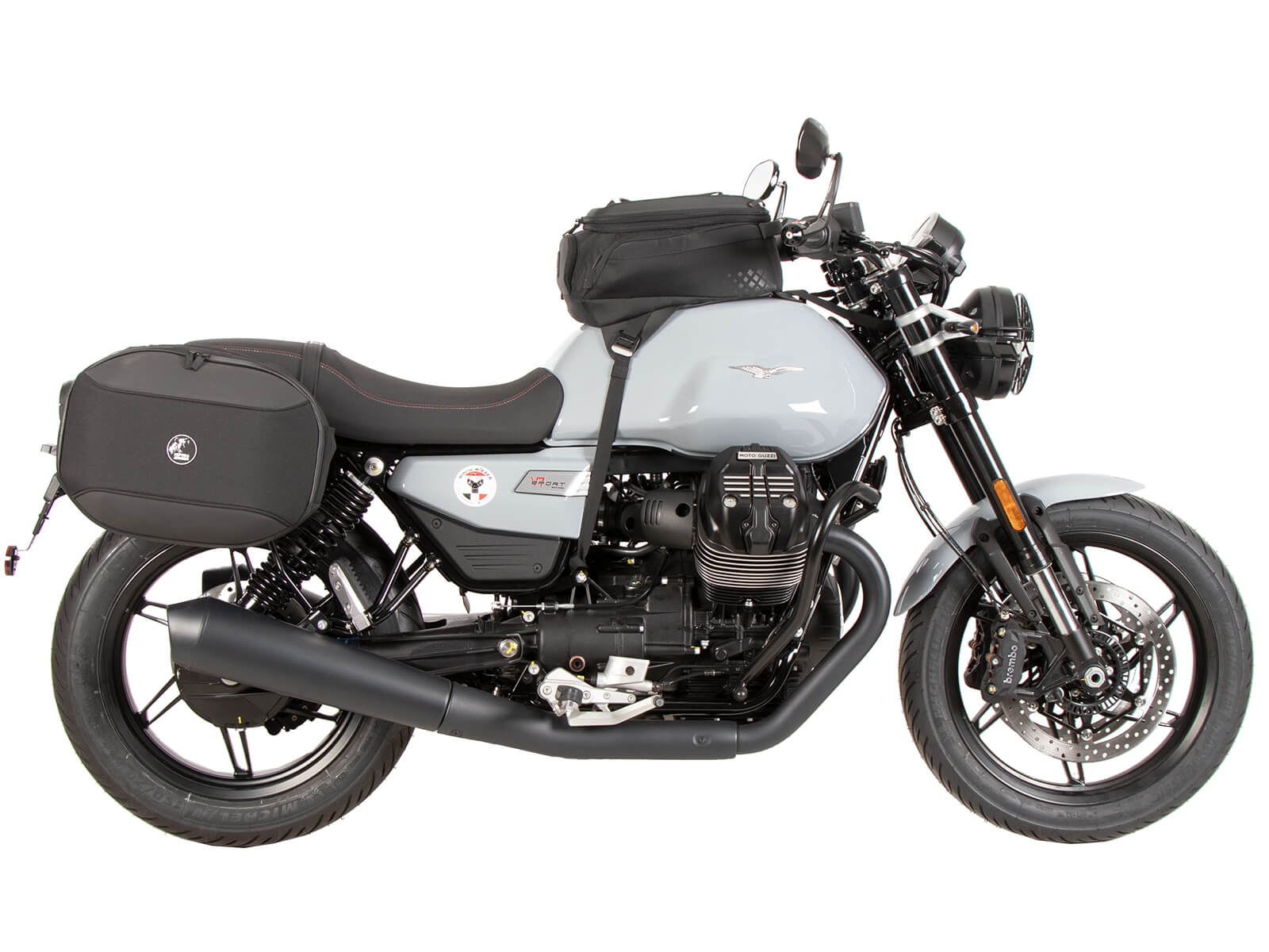 Borse laterali Hepco & Becker montate sulla moto Guzzi V7 dal 2025.