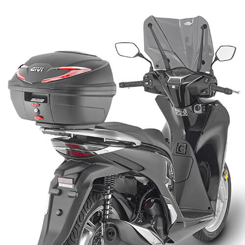 Bauletto scooter Givi B39N con catadiottri rossi. Givi B39N bauletto scooter con aggancio monolock da 39 litri con catadiottri rossi.
