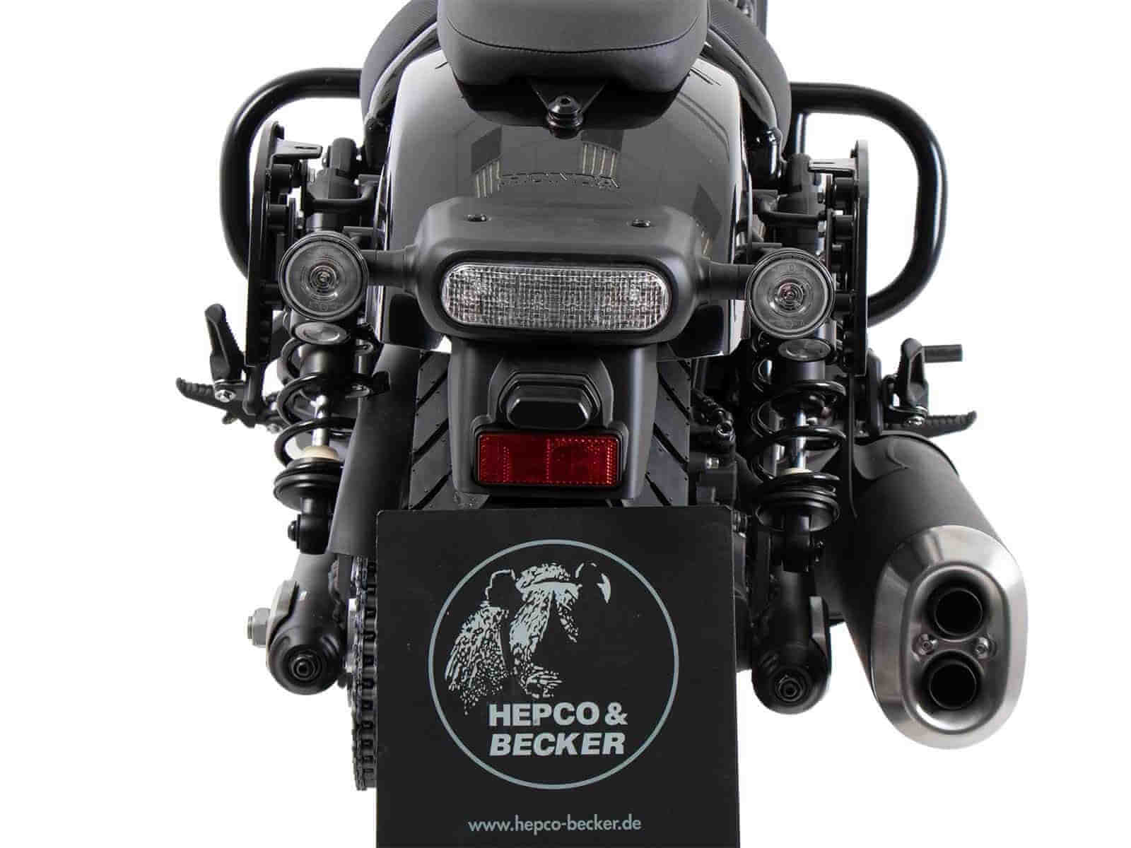 Coppia di telaietti Hepco & Becker C-Bow per la moto CMX Rebel 1100 dal 2025. Ingombro telaietti C-Bow sulla moto Honda CMX 1100 Rebel dal 2025.