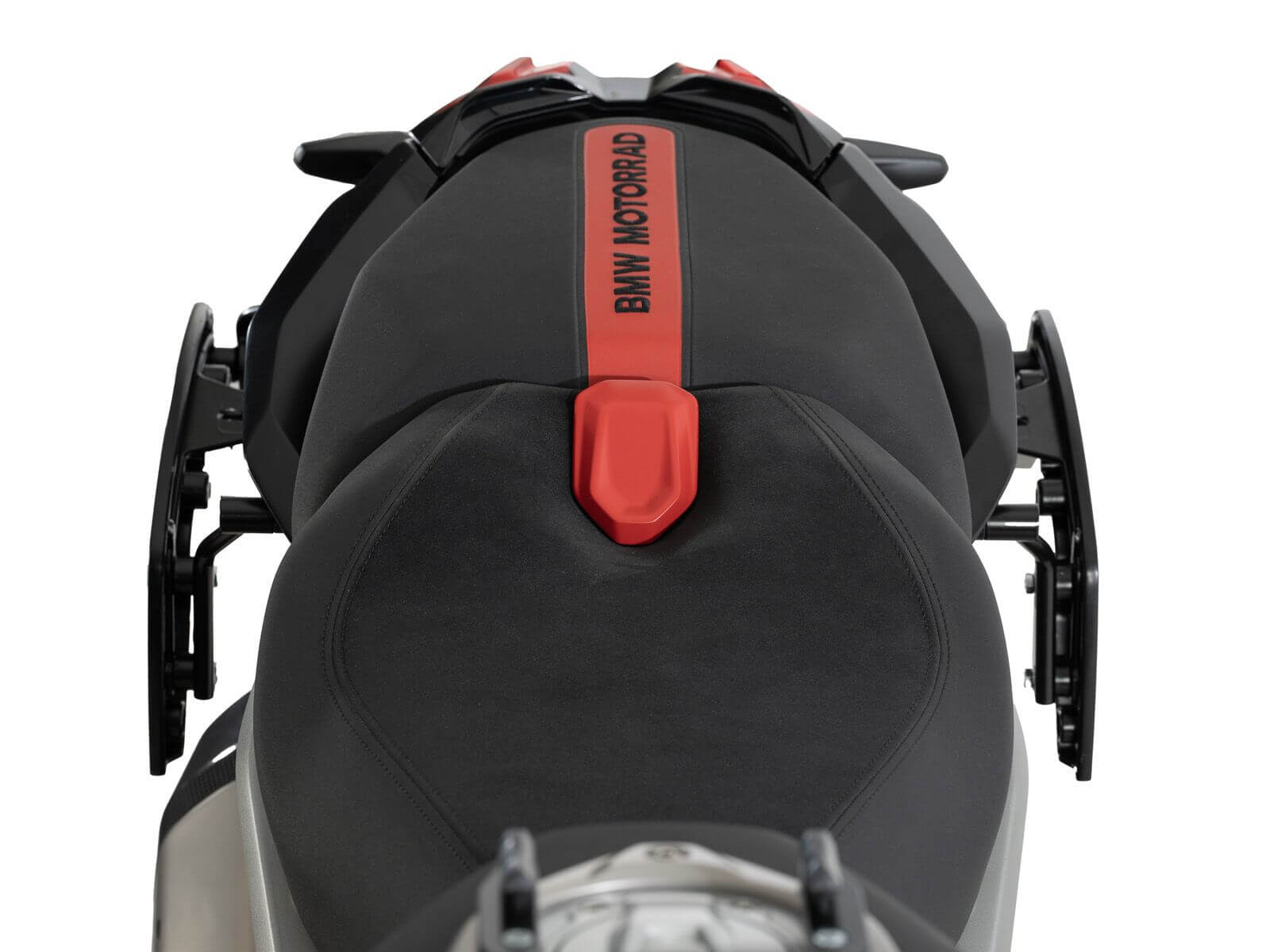 Coppia di telaietti Hepco & Becker C-Bow per la moto BMW R 1300 RS. Ingombro telaietti C-Bow sulla moto BMW R 1300 RS.