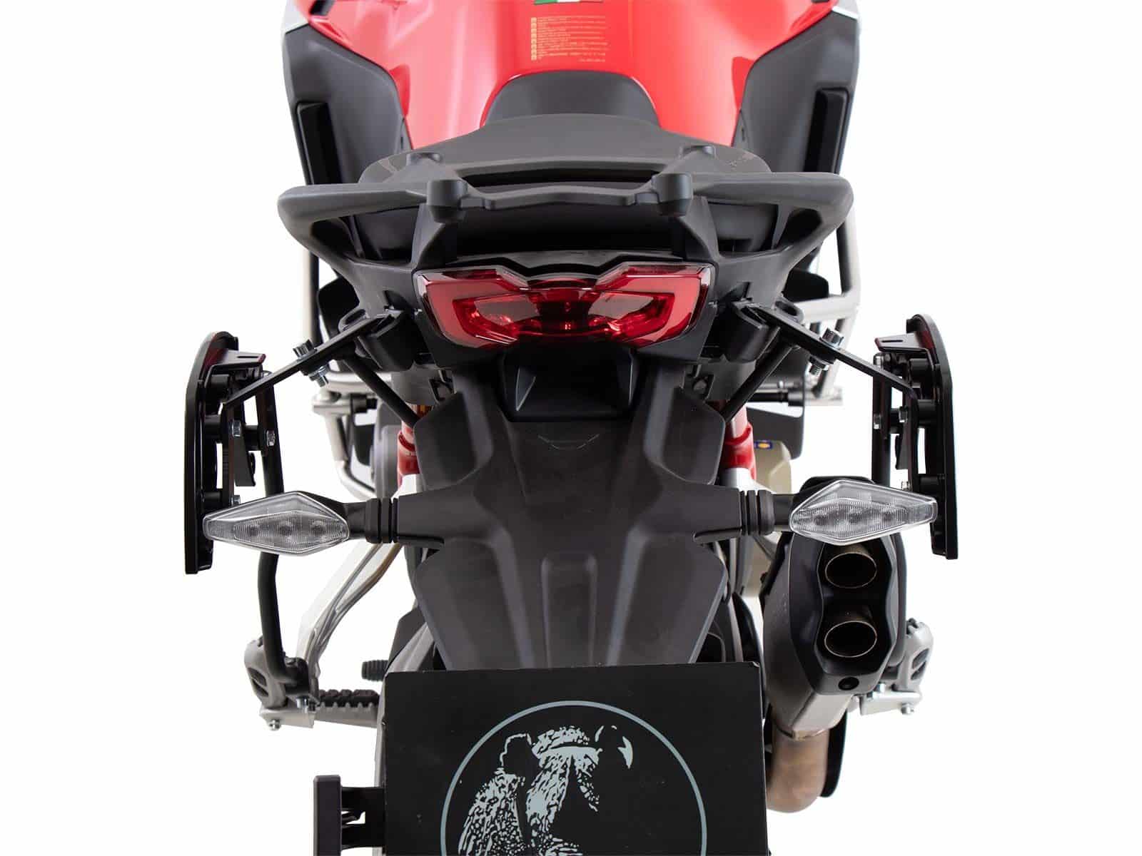 Coppia di telaietti Hepco & Becker C-Bow per la moto Multistrada V4 2025 Ingombro telaietti C-Bow sulla moto Ducati Multistrada V4 dal 2025.