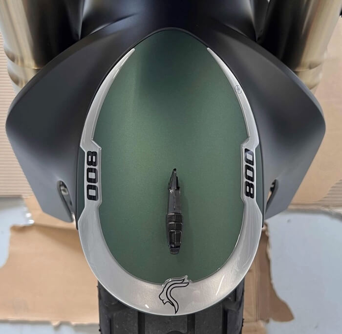 Labelbike coppia di adesivi parafango posteriore 7438641576920 per la moto Benelli Leoncino 800