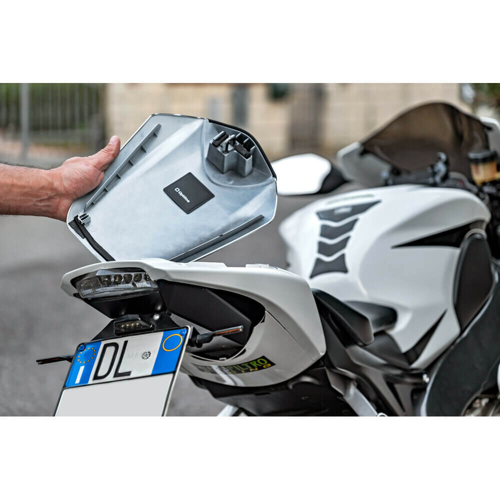 Opti Tracker localizzatore moto Lampa 91818. Opti Tracker 91818 localizzatore moto.