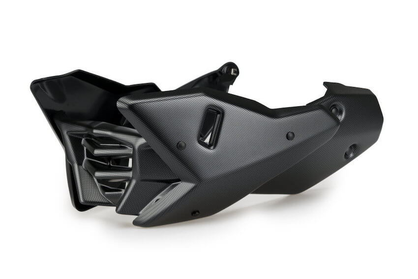 Puig 21405C spoiler motore carbon look in ABS per la moto KTM Super Duke GT dal 2021.