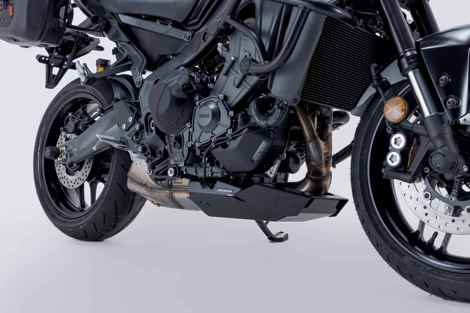 Spoiler motore SW-Motech MSS.06.036.10000/B per Yamaha MT-09 dal 2024.