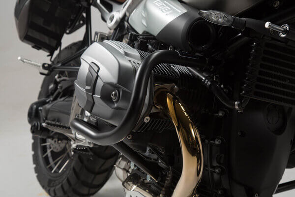 BMW R Nine T barra paramtoore tubolari nere SW-Motech SBL.07.512.10000/B. SBL.07.512.10000/B SW-Motech barre nere per Bmw R Nine T.
