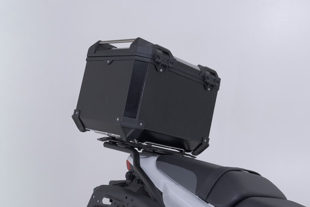 SW-Motech GPT.08.084.19000/B piastra posteriore Adventure rack. Piastra posteriore Adventure Rack SW-Motech GPT.08.084.19000/B