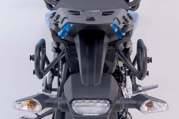 Ingombro telaietti porta borse laterali per la moto Suzuki GSX-8S.