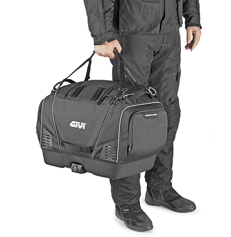 Trasportabilità borsa per animali da moto Givi T525.